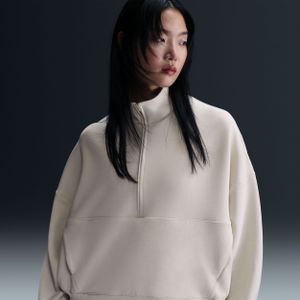 Nike 24.7 ImpossiblySoft Dri-FIT oversized damestop met halflange rits - Bruin