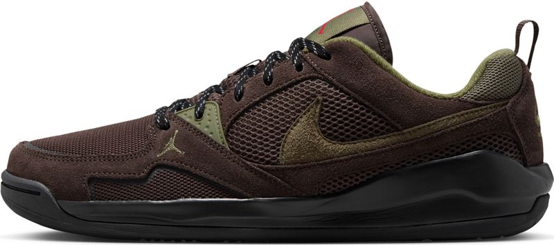 Jordan - CMFT Era - Sneakers - Bruin