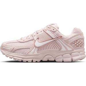 Nike - Zoom Vomero 5 - Damesschoenen - Roze