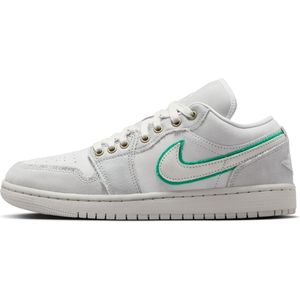 Jordan 1 Low SE - Sneakers - Grijs - Suède