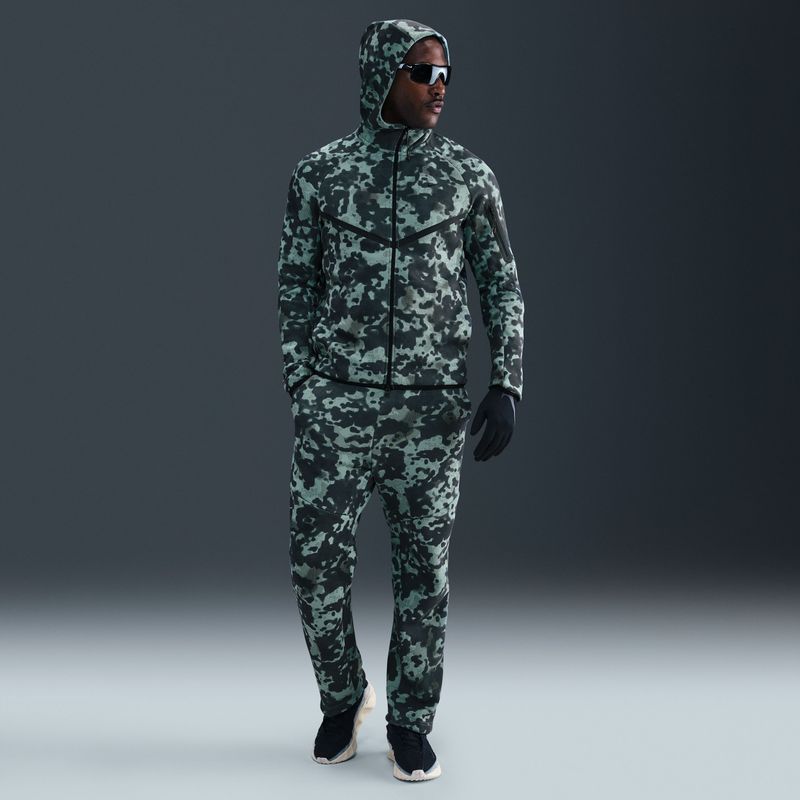 Nike - Tech Fleecebroek - Bruin - Camouflageprint - Heren
