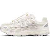 Nike - P-6000 Premium - Damesschoenen - Grijs