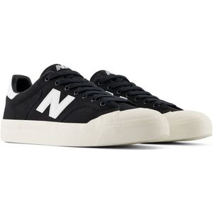 Sneakers BB100 NEW BALANCE. Polyester materiaal. Maten 39 1/2. Zwart kleur