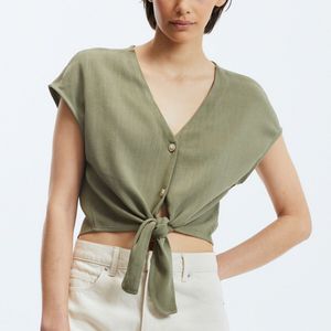 Cropped blouse, te strikken ONLY PETITE. Viscose materiaal. Maten XXS. Groen kleur