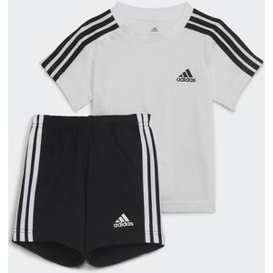 Ensemble T-shirt + short adidas Performance. Katoen materiaal. Maten 3/6 mnd - 60/67 cm. Wit kleur