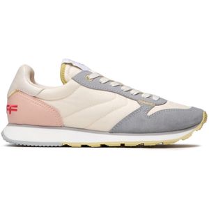 Sneakers Track & Field CHALCIS HOFF. Leer materiaal. Maten 37. Beige kleur