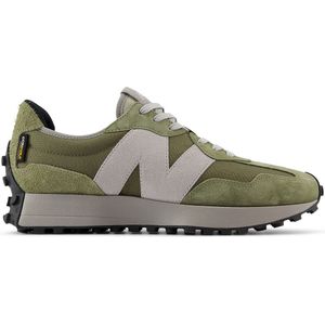 Sneakers U327 NEW BALANCE. Polyester materiaal. Maten 45. Groen kleur