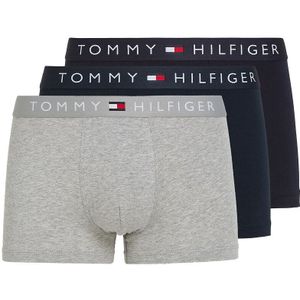 Set van 3 effen boxershorts TOMMY HILFIGER. Katoen materiaal. Maten L. Blauw kleur