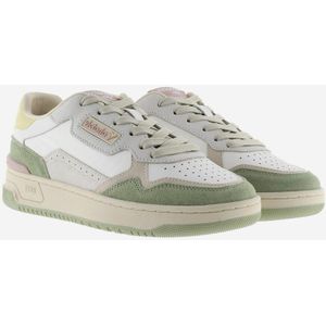 Sneakers C80 VICTORIA. Leer materiaal. Maten 36. Wit kleur