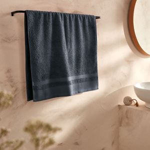 Handdoek in Egyptisch katoen, Kheops LA REDOUTE INTERIEURS.  materiaal. Maten 50 x 100 cm. Zwart kleur