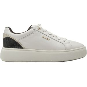 Sneakers TAMARIS. Leer materiaal. Maten 40. Wit kleur