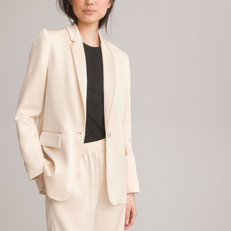 Blazerjasje in satijn, rechte snit LA REDOUTE COLLECTIONS. Polyester materiaal. Maten 48 FR - 46 EU. Wit kleur