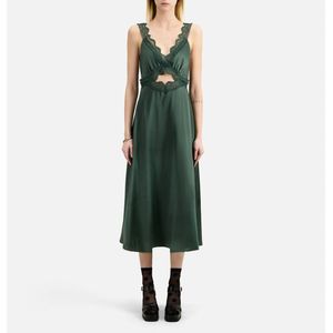 Soepele midi-jurk met bandjes in kant THE KOOPLES. Polyester materiaal. Maten 3(L). Groen kleur