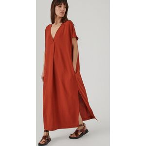 Lange jurk met V-hals en korte mouwen LA REDOUTE COLLECTIONS. Polyester materiaal. Maten XS. Rood kleur