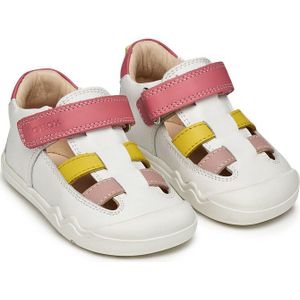 Leren sandalen barefoot Steppieup GEOX. Leer materiaal. Maten 23. Wit kleur