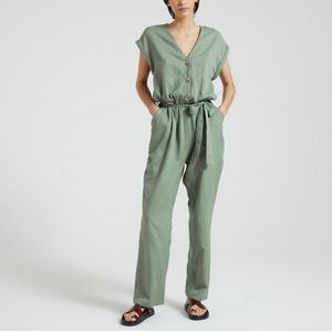 Lange jumpsuit, te strikken PIECES. Viscose materiaal. Maten L. Groen kleur