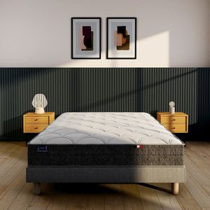 Matras van stevig HR-schuim, H19 cm LA REDOUTE INTERIEURS.  materiaal. Maten 140 x 190 cm. Wit kleur