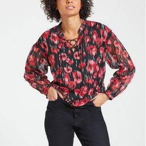 Blouse, ronde hals, lange mouwen, bloemenprint ONLY. Polyester materiaal. Maten S. Rood kleur