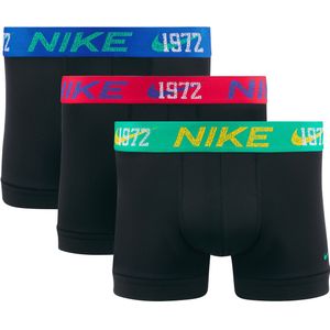 Set van 3 effen boxershorts Dri fit NIKE. Polyester materiaal. Maten XXL. Zwart kleur