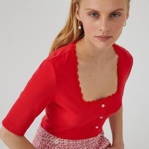 T-shirt met knoopsluiting en vierkante hals, kanten detail LA REDOUTE COLLECTIONS. Modal materiaal. Maten XXL. Rood kleur