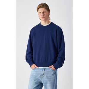 Sweater met ronde hals en klein logo CHAMPION. Katoen materiaal. Maten XL. Blauw kleur
