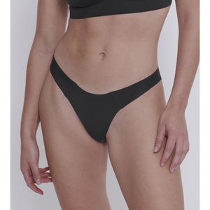 Tanga Zero Feel 2.0 SLOGGI. Polyamide materiaal. Maten M. Zwart kleur