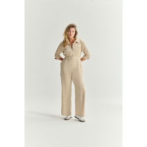 Jumpsuit Curtis ALMÉ. Polyester materiaal. Maten 52/54 (FR) - 50/52 (EU). Beige kleur