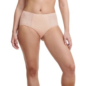 Uiterst bedekkende slip met hoge taille Norah CHANTELLE. Kant materiaal. Maten 46 FR - 44 EU. Beige kleur