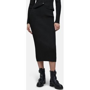 Nauwsluitende lange rok in tricot IKKS. Polyester materiaal. Maten XL. Zwart kleur