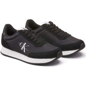 Sneakers retro runner CALVIN KLEIN JEANS. Nylon materiaal. Maten 39. Zwart kleur