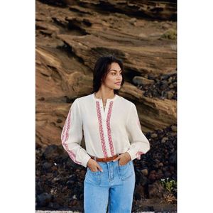 Ruime katoenen blouse met geborduurde details BRIELLE LA PETITE ETOILE. Katoen materiaal. Maten 1(S). Wit kleur
