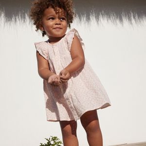 Jurk en bloomer in tetra PETIT BATEAU. Katoen materiaal. Maten 3 mnd - 60 cm. Roze kleur