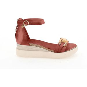 Sandalen met sleehak in leer MJUS. Leer materiaal. Maten 36. Oranje kleur