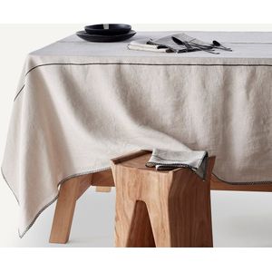 Tafelkleed in gewassen linnen, Tojos