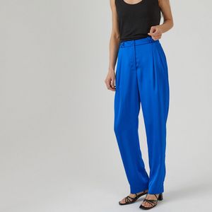 Rechte broek met plooien, in satijn LA REDOUTE COLLECTIONS. Polyester materiaal. Maten 46 FR - 44 EU. Blauw kleur