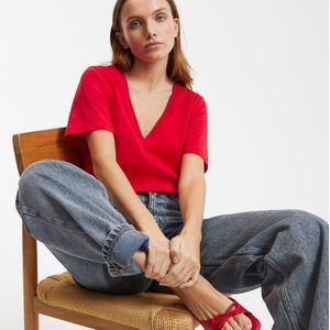 Loose T-shirt met V-hals, korte mouwen LA REDOUTE COLLECTIONS. Katoen materiaal. Maten M. Rood kleur