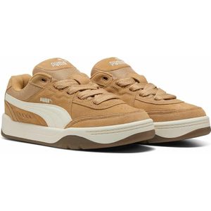 Sneakers in leer PUMA. Leer materiaal. Maten 46. Oranje kleur