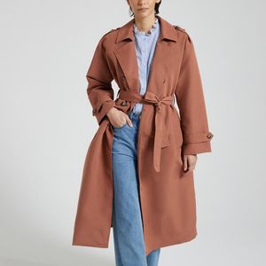 Lange trenchcoat, te strikken VERO MODA. Polyester materiaal. Maten M. Kastanje kleur