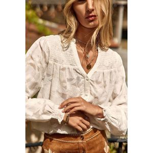 Blouse met V-hals en bloemmotief BLEONA LA PETITE ETOILE. Katoen materiaal. Maten 2(M). Wit kleur