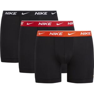 Set van 3 lange boxershorts everyday, stretch katoen NIKE. Katoen materiaal. Maten XS. Zwart kleur