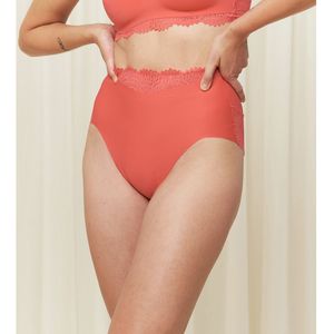 Hoge slip Summer Sensation TRIUMPH. Polyamide materiaal. Maten 48 FR - 46 EU. Oranje kleur