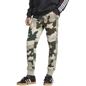 Joggingbroek met camouflage motief ADIDAS SPORTSWEAR. Katoen materiaal. Maten M. Groen kleur