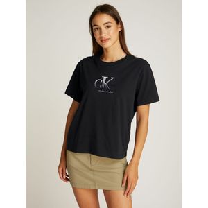 T-shirt met korte mouwen en ronde hals, logo vooraan CALVIN KLEIN JEANS. Katoen materiaal. Maten L. Zwart kleur