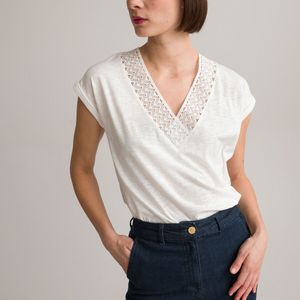 T-shirt V-hals, korte mouwen, macramé detail ANNE WEYBURN. Katoen materiaal. Maten 54/56 FR - 52/54 EU. Wit kleur