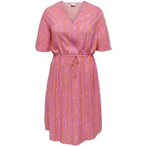 Bedrukte jurk, te strikken ONLY CARMAKOMA. Viscose materiaal. Maten 48 FR - 46 EU. Roze kleur