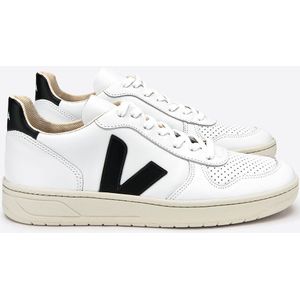 Sneakers V-10 VEJA. Leer materiaal. Maten 43. Wit kleur