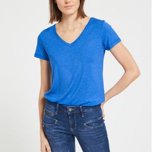 T-shirt met V-hals en korte mouwen, logo achteraan FREEMAN T. PORTER. Viscose materiaal. Maten XL. Blauw kleur