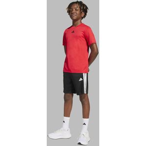 2-delig ensemble T-shirt + short adidas Performance. Katoen materiaal. Maten 11/12 jaar - 144/150 cm. Rood kleur