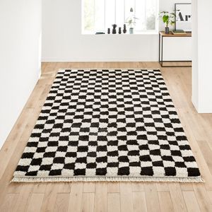 Dambord tapijt XL, Danito LA REDOUTE INTERIEURS. Polypropyleen materiaal. Maten 240 x 330 cm. Zwart kleur