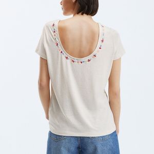 T-shirt met geborduurde ronde hals PIECES. Polyester materiaal. Maten M. Wit kleur